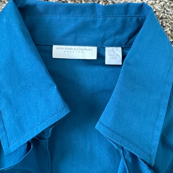 NY&Co ruffled blue blouse - Picture 3 of 4